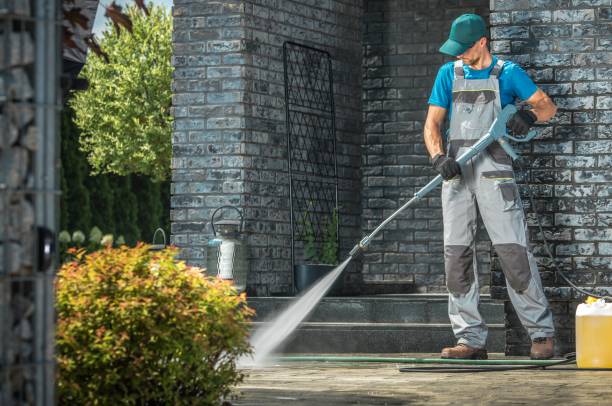 Professional Pressure Washing Services in Siena College, NY